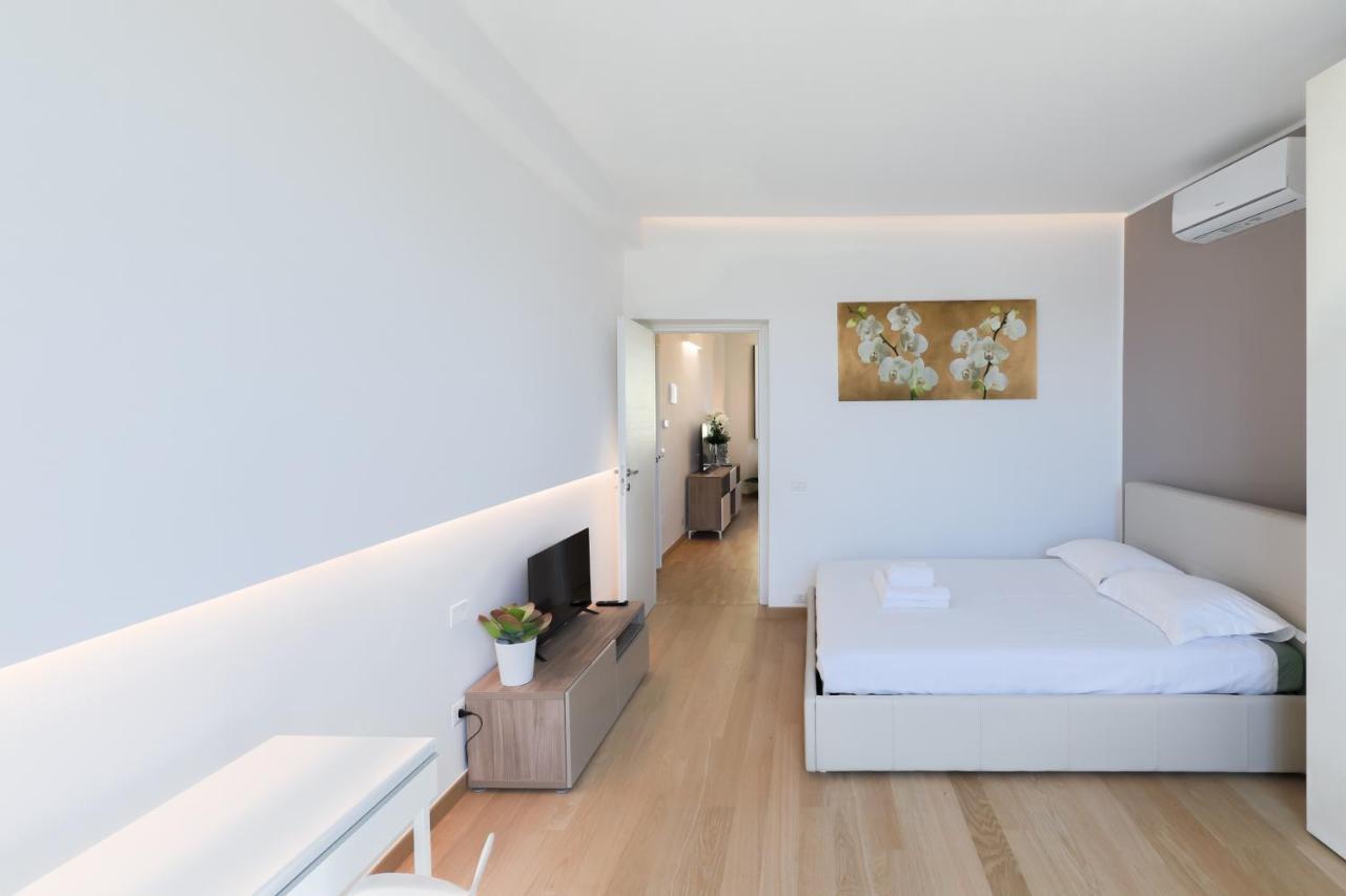Duomo Apartment มิลาน ภายนอก รูปภาพ